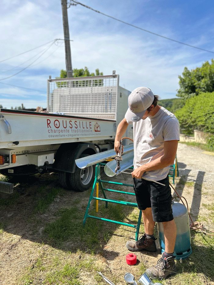 gouttières en zinc